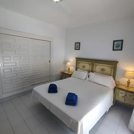 Bajamar I 9 Menyber * Nerja